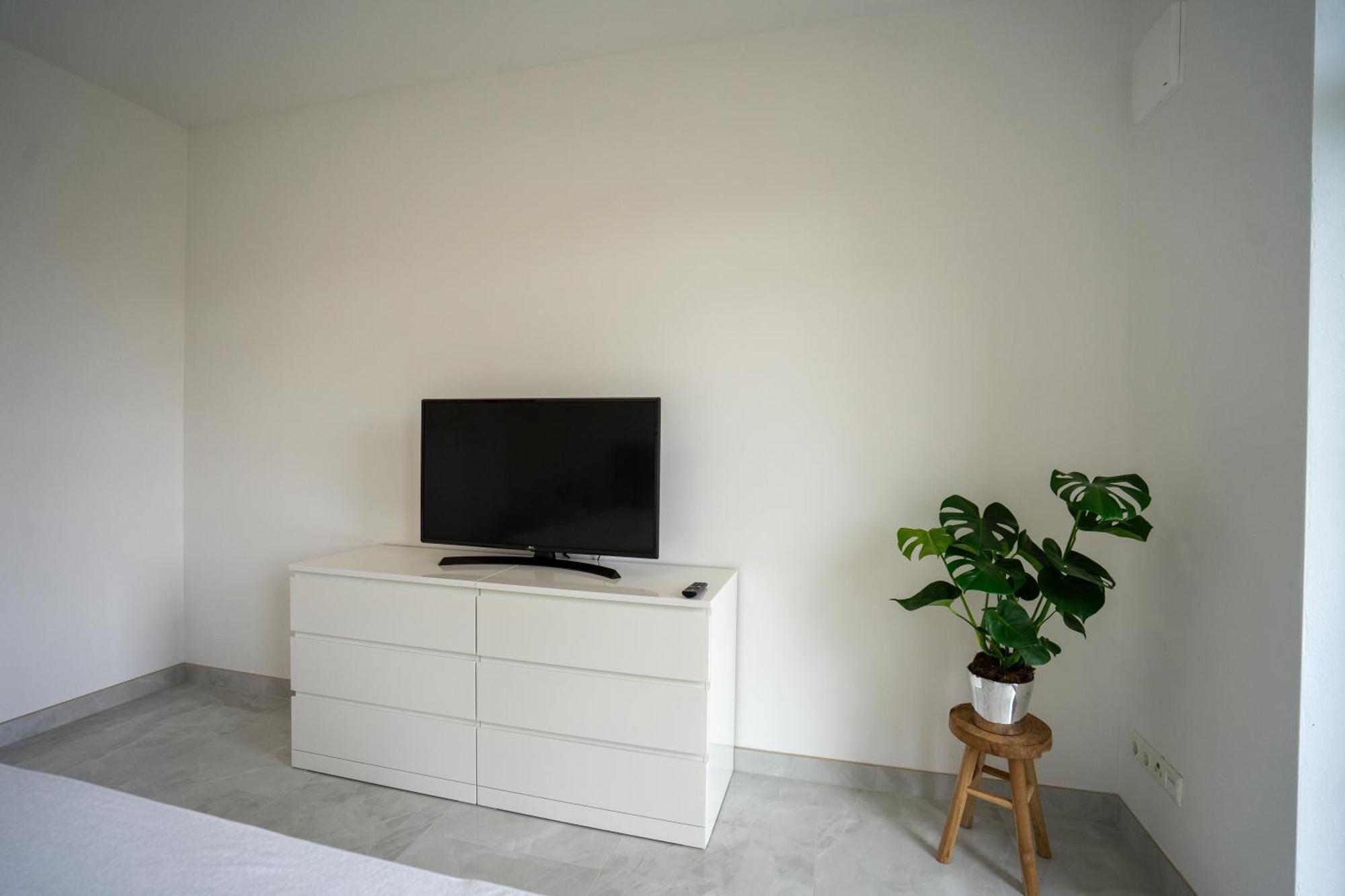 Tomkes Ferienwohnung Am See 拉奥德芬 外观 照片